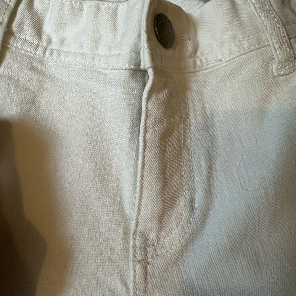 CAbi Blue and white shorts, size 8 - Picture 9 of 10